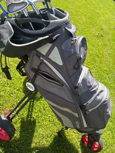 Full set of golf clubs, driver, bag & trolley