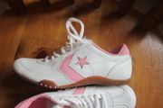 Converse   size   2.1/2