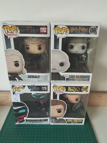 Funko Pop Lot  4 Figures 30e Total