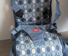 Travel booster chair