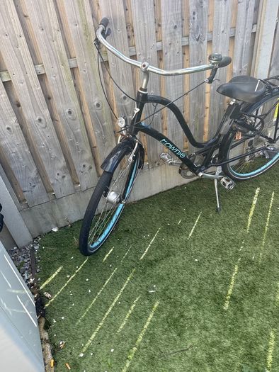 Townie electra bicycle