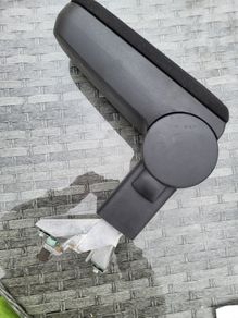Golf mk4 / bora armrest
