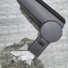 Golf mk4 / bora armrest