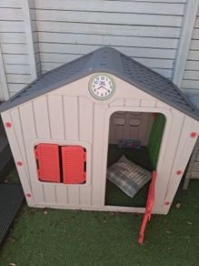 Kids Outdoor Playhouse