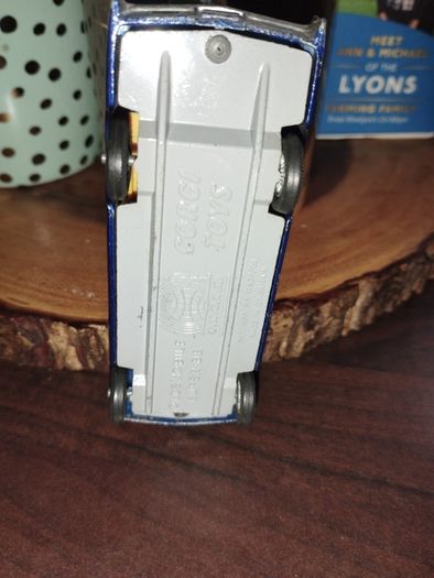 Man from Uncle Corgi toy diecast Car