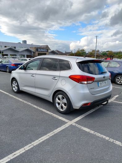 2015 Kia Carens