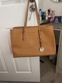 Xmas on the way PRICE DROP Michael.kors Genuine Bag & and Purse