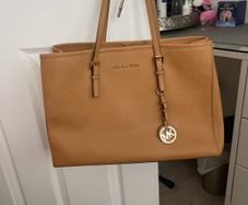 Xmas on the way PRICE DROP Michael.kors Genuine Bag & and Purse