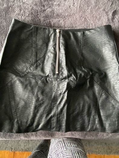 Leather skirt(faux)