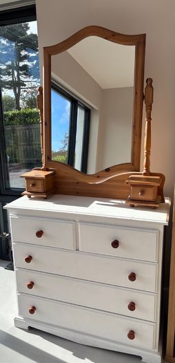 bedroom dresser
