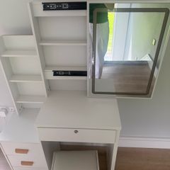 makeup vanity unit