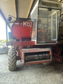 LAVERDA  M152  Combine Harvester