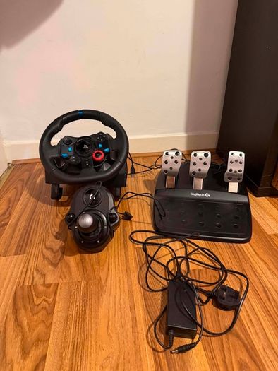 Logitech G29 Driving force + shifter
