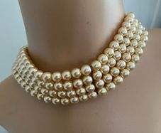 pearl choker necklace