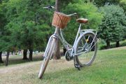 White Vintage Ladies Bike Kenzel Malena 3 Speed Internal Gears Wicker Basket