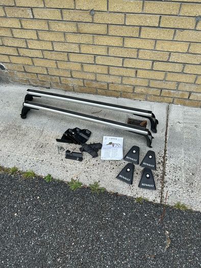 Renault Captur roof racks