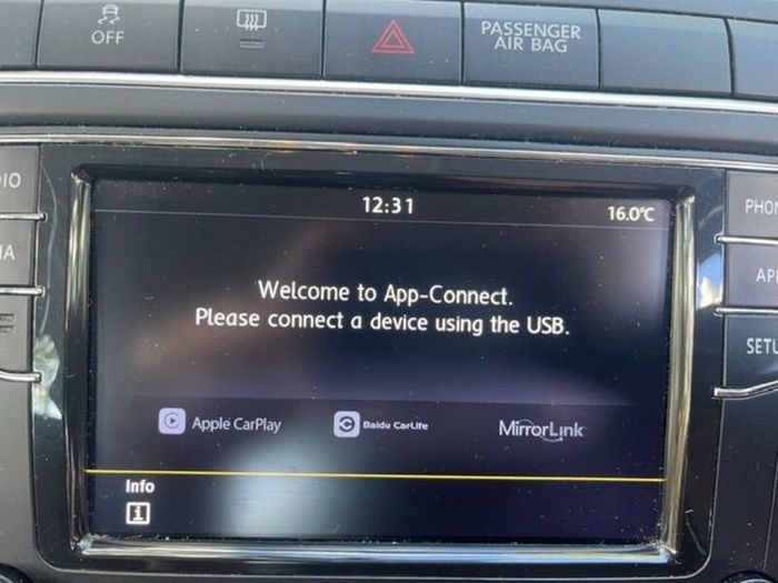 Volkswagen Polo 2012 Comfortline, Carplay/Android