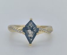 Unique Moss Agate Ring. Yellow Gold over 925 Sterling Silver