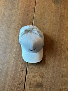 nike cap