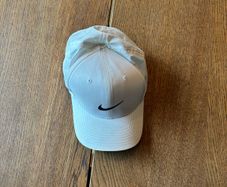 nike cap