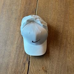 nike cap