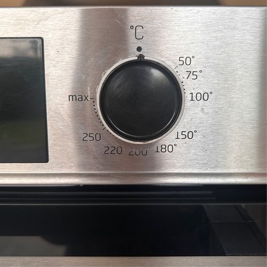 Beko AeroPerfect 60cm single built in fan oven