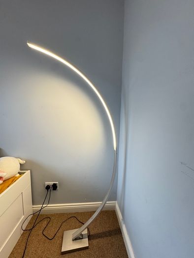 c shape lamp