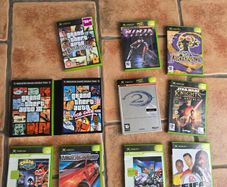 10 original xbox games, Halo 2 collector's edition, Psychonauts, GTA double pack and more