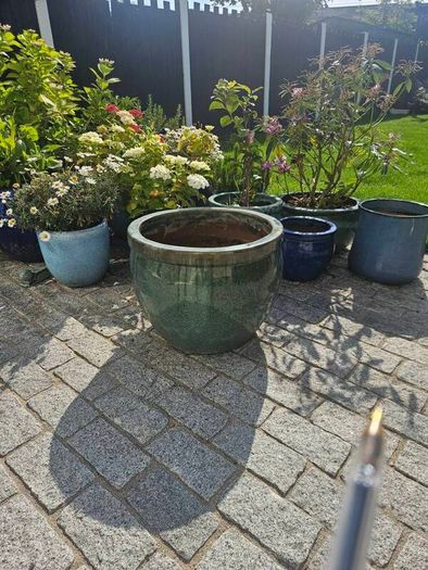 pots