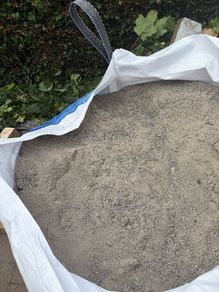 tonne of sand