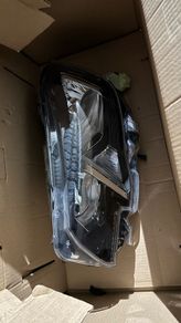 peugot partner headlamp passenger side