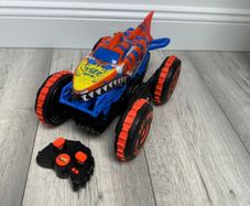 Remote control monster truck