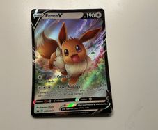 Eevee V Pokemon Card - SWSH065