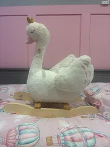 Rocking Swan