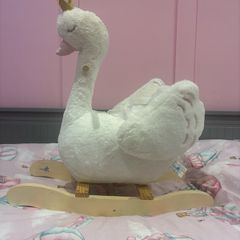 Rocking Swan