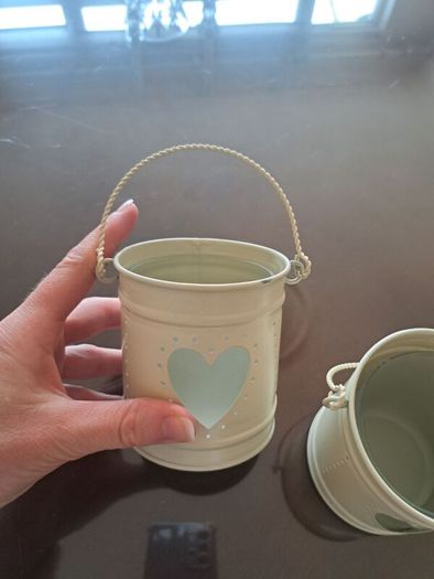 Cream heart candle holders