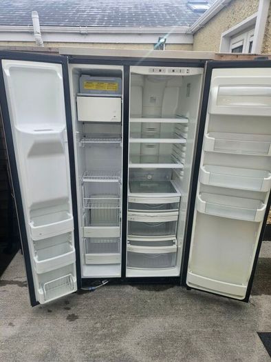 De dietrich American fridge freezer