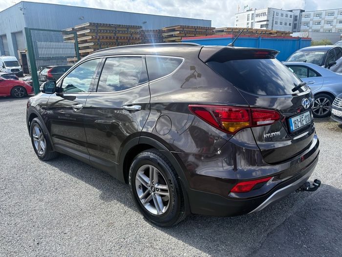 2016 Hyundai Santa Fe AWD Executive 2.2L Diesel 7 Seater