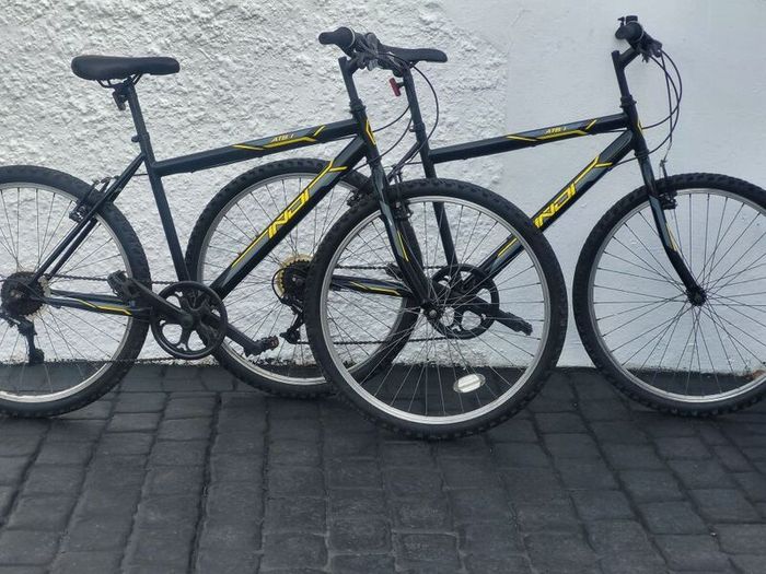 Mountain Bikes  X 2  150 As A Pair Or 85 Each