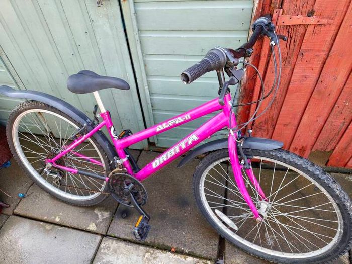 Girls bike