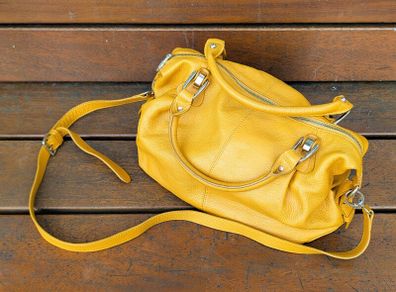 Pola leather bag (yellow)