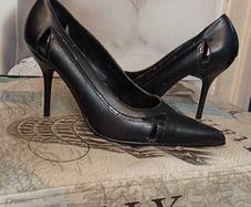 Black High Heels Size 7