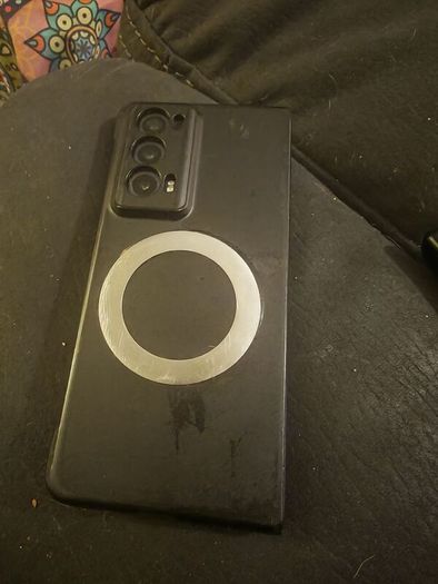 Honor Magic V2