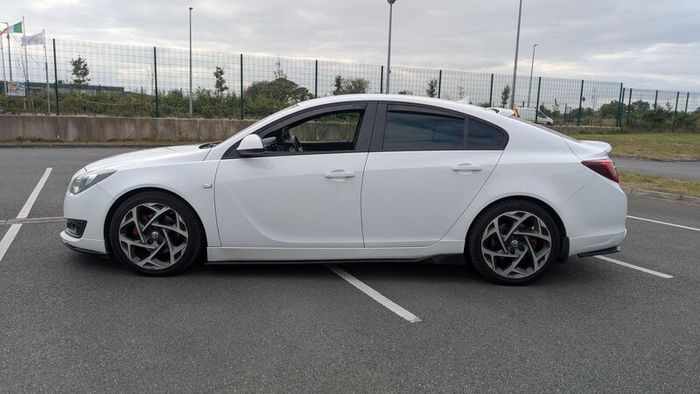 Vauxhall Insignia SRi VX-Line BiTurbo