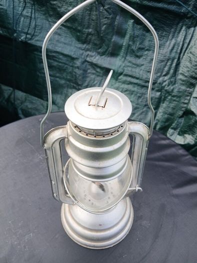 Presume Vintage Storm Lamp