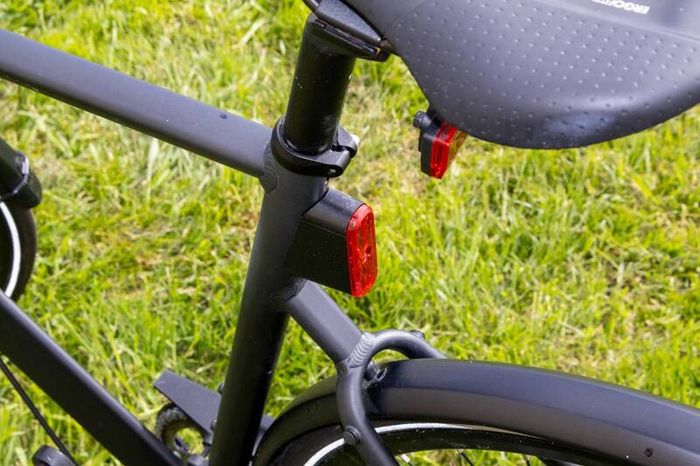 City Bike Elops Speed 920 + Helmet, U-lock, Vest