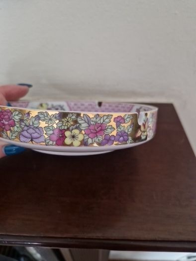 oriental ashtray