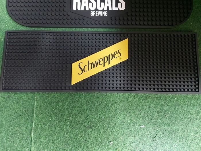 Bar runners