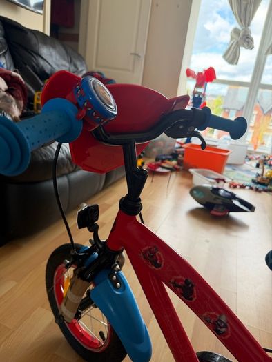 Boys Spider-Man bicycle for sale, good as new,age 3-5 years old.