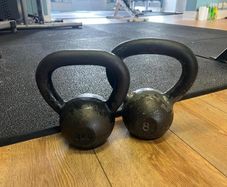 8kg Kettlebells (pair or single) -- read description